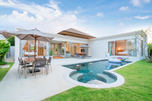 Pool Deck Pouring in Walnut Creek