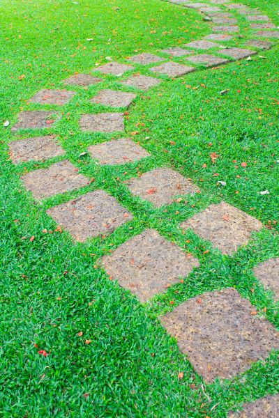 Backyard Pathway Construction in Walnut Creek